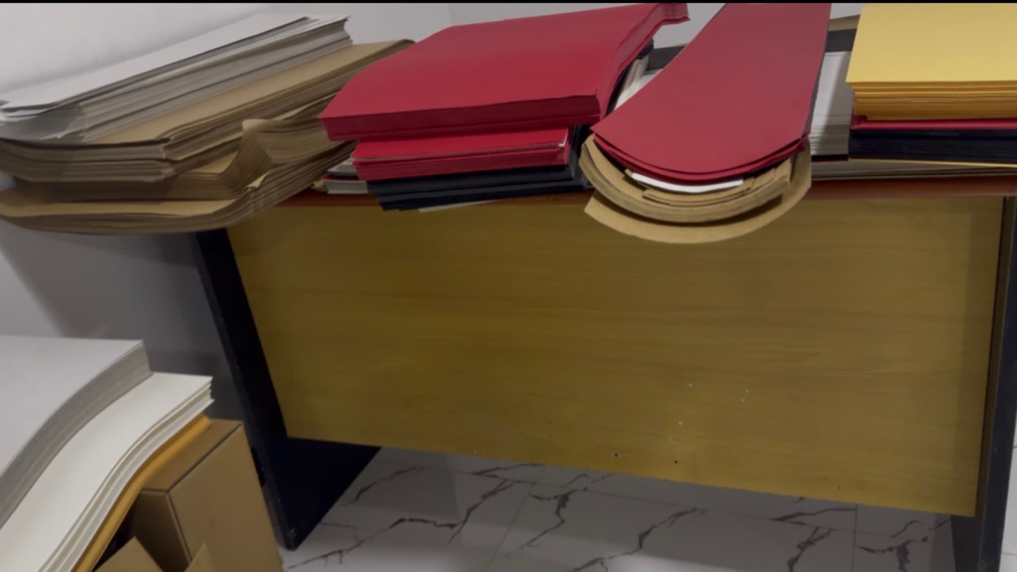 Kraft rolls, sheets, and bag-making raw materials