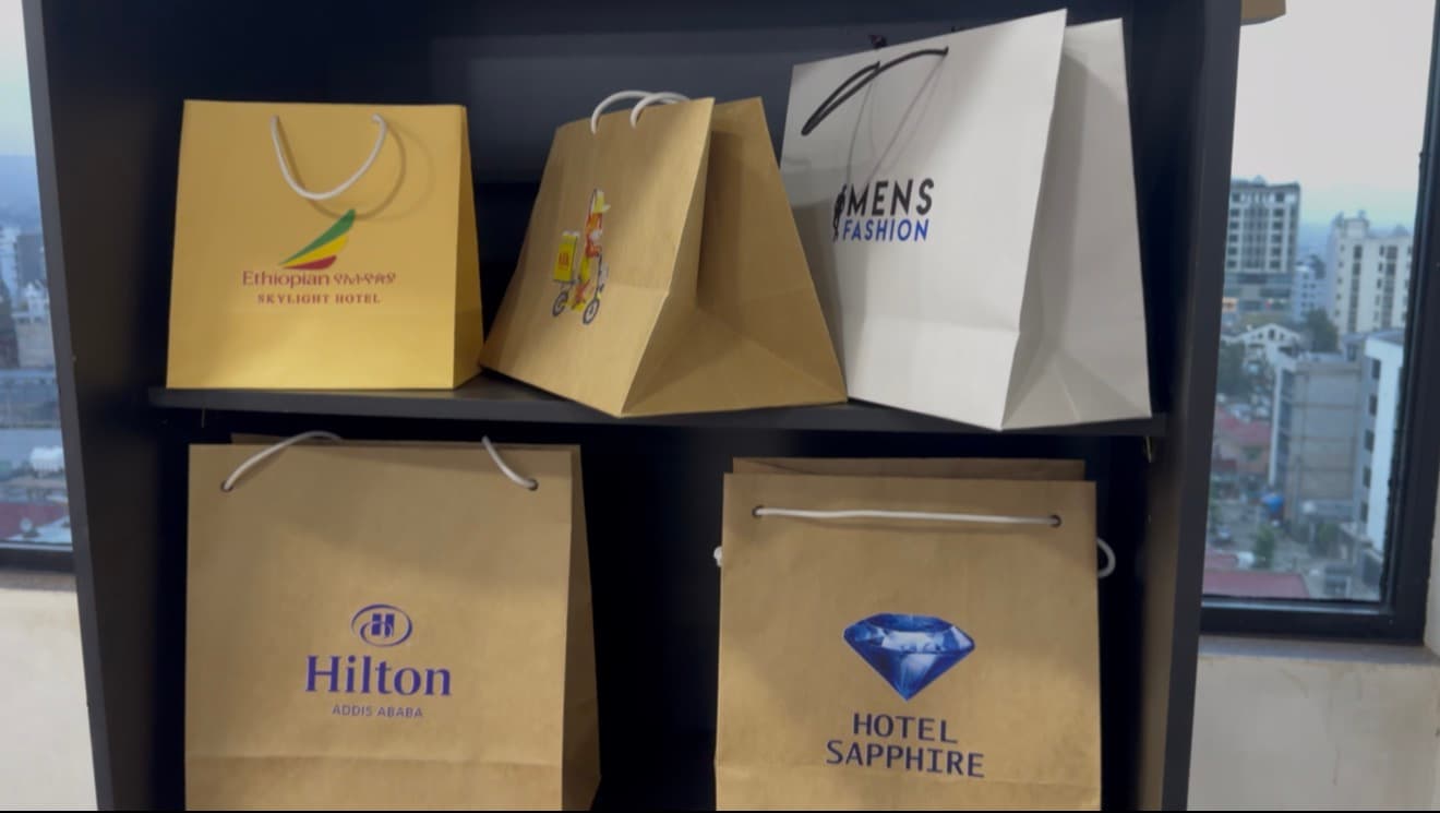 Event and promotional bags with full-color print