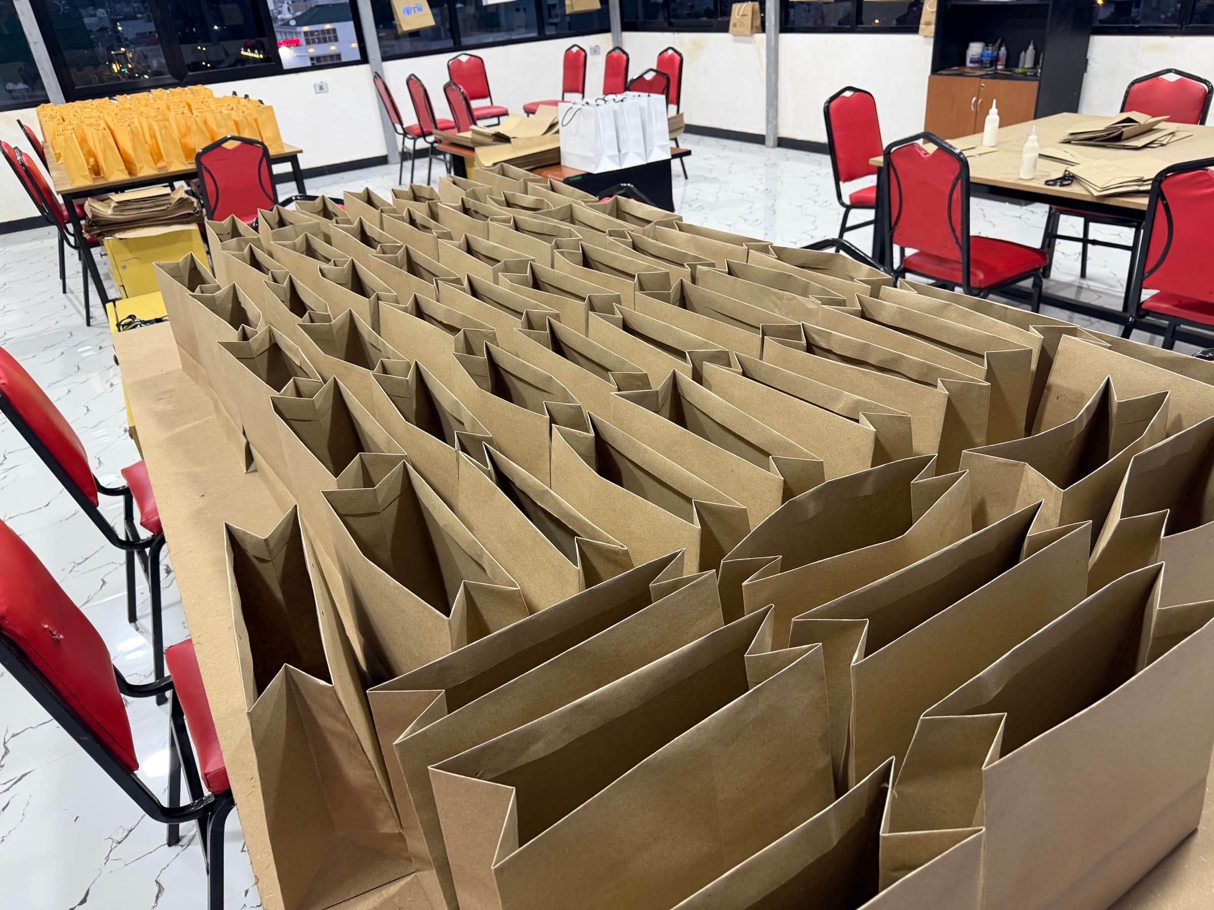 High-volume order of printed packaging